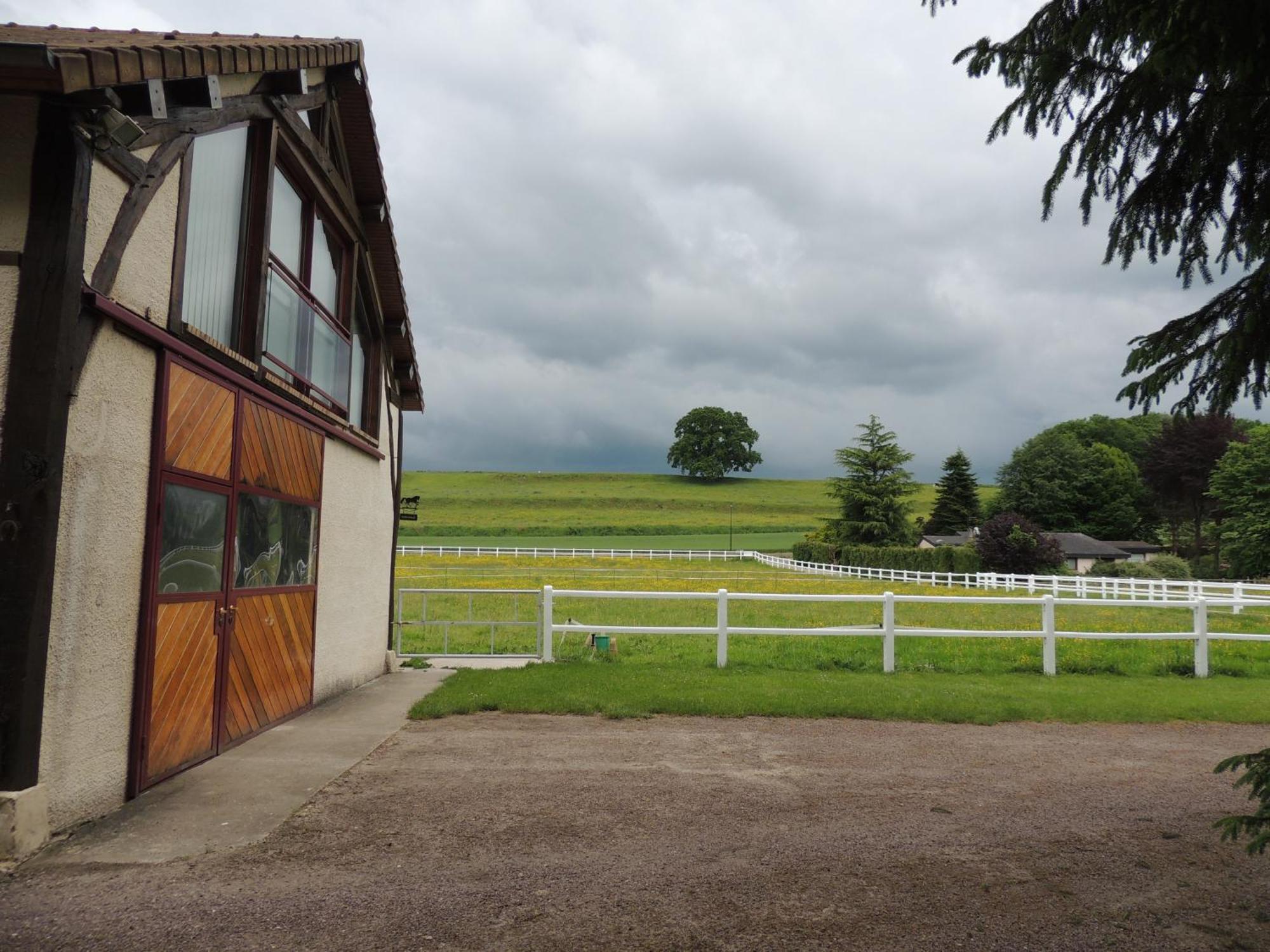 Chambre D'Hotes De Charleval Bed & Breakfast Charleval  Exterior photo